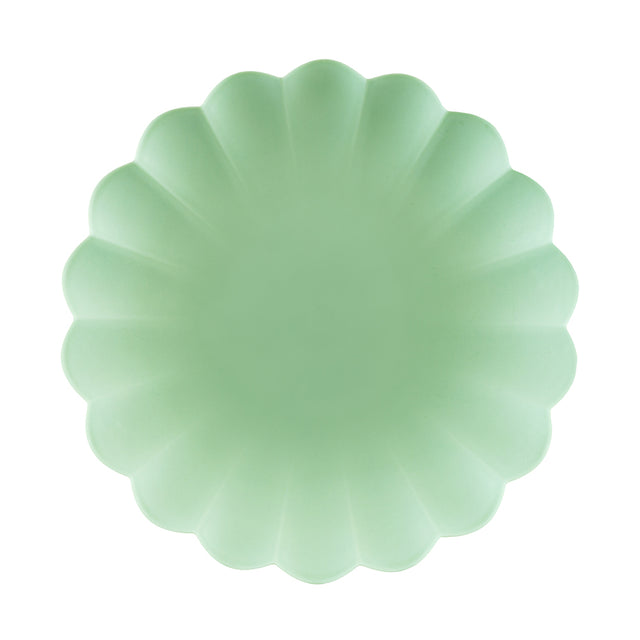 Sage Scalloped Plastic Plates