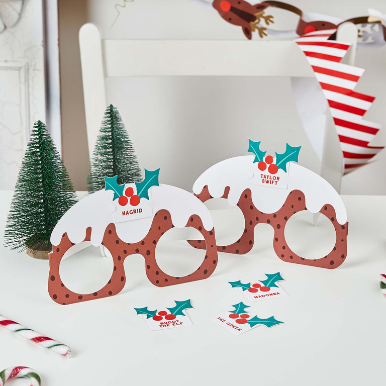 Who AM I Glasses Card Game - Set of 10