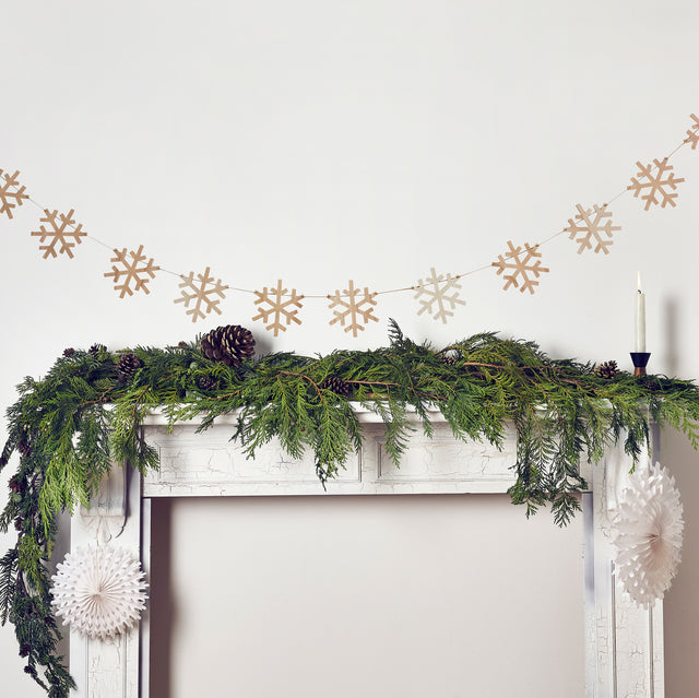 Wooden Snowflake Garland - 2.5m