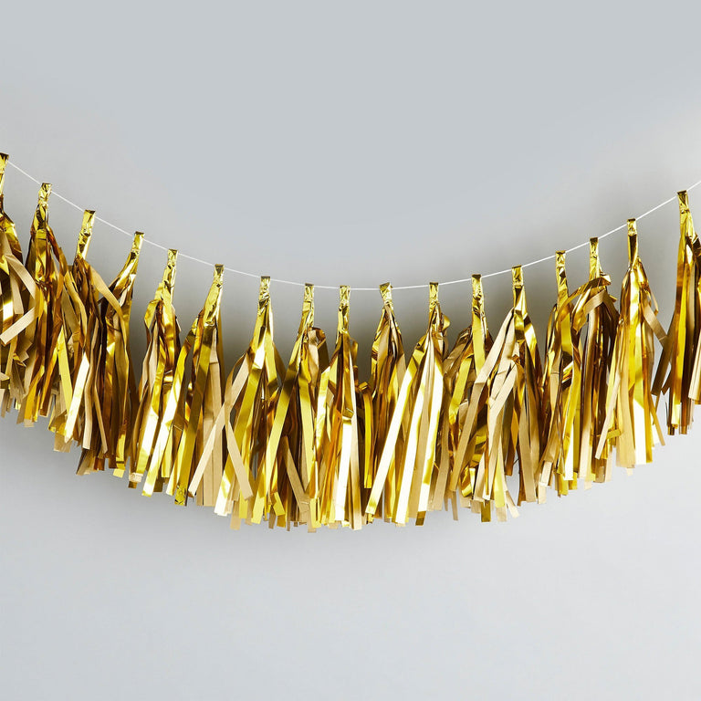 Gold Tassel Garland - Set of 1