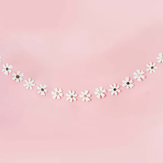 White Daisy Paper Garland