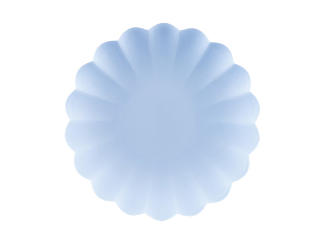 Light Blue Scalloped Plastic Plates