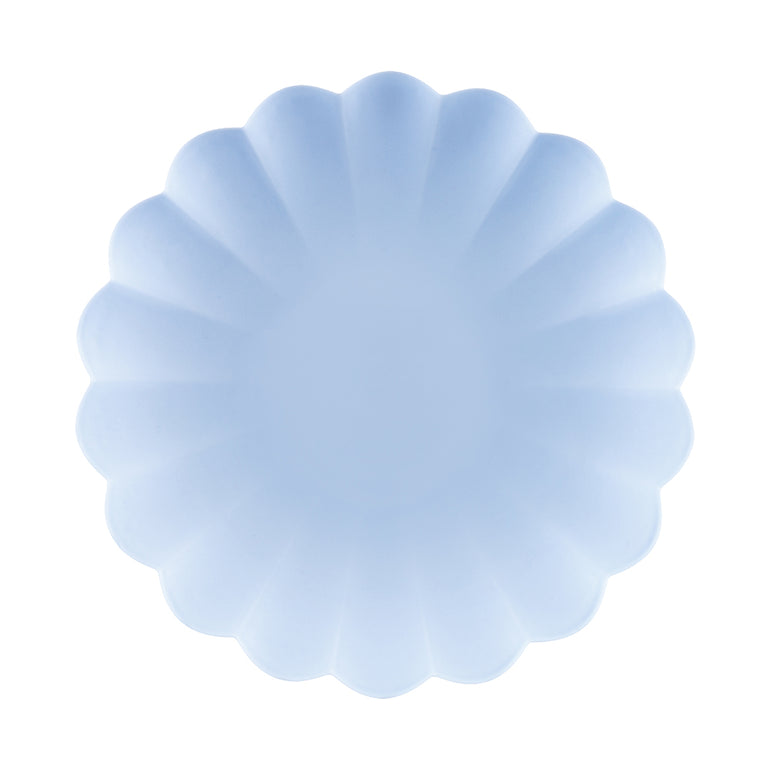 Light Blue Scalloped Plastic Plates