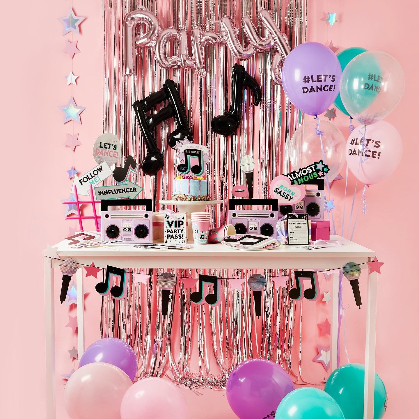 Fancy Parties | Buy Party Supplies Online | Premium Supplier