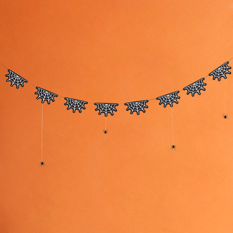 Cobweb Garland with Hanging Spiders 2m