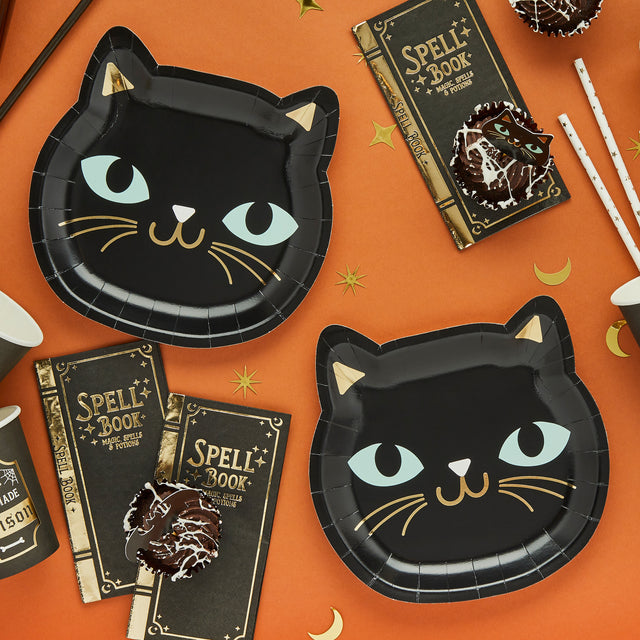 Black Cat Paper Plates - Set of 8